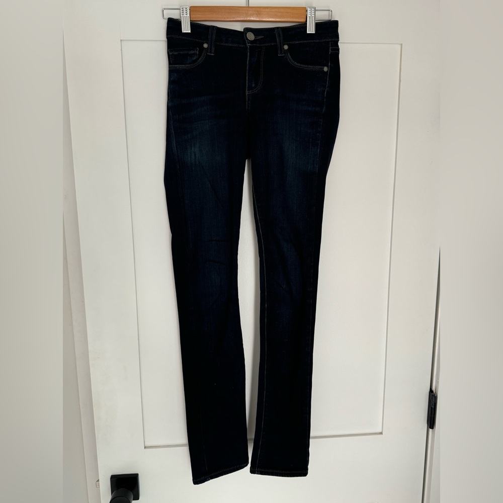 EXCELLENT CONDITION Paige Denim low rise jeans extra dark denim skinny